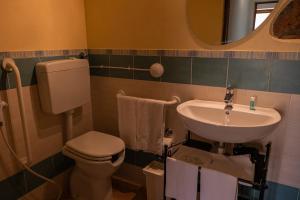 A bathroom at Agriturismo Mercurio