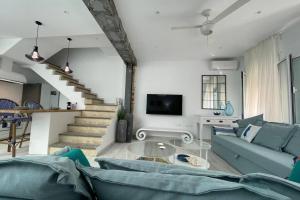 TV a/nebo společenská místnost v ubytování Casa Adrián, Águilas, Costa Cálida