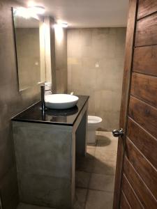 Koupelna v ubytování Surf Bali Villa