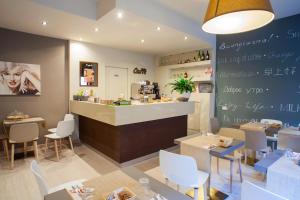 Hotel Ares Milano italokat is kínál