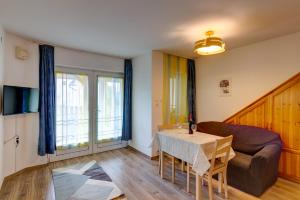 TV a/nebo společenská místnost v ubytování Gyapay Apartman Hévíz