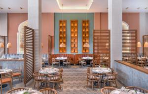 A restaurant or other place to eat at Steigenberger Resort Ras Soma