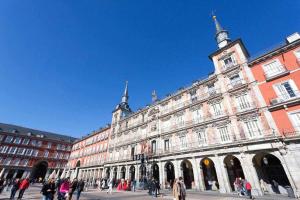 Gallery image of Apartamento lujo castellana chamartín in Madrid