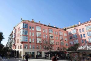 Zdjęcie z galerii obiektu Apartamento lujo fuencarral chueca w Madrycie
