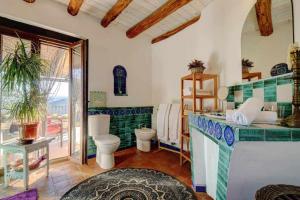 Koupelna v ubytování Casa Rural Villa Sila + 46 fotografií