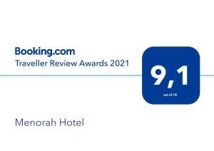 Certifikát, hodnocení, plakát nebo jiný dokument vystavený v ubytování Menorah Hotel