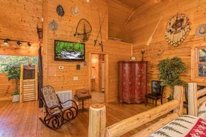 Gallery image of Smokey Max Cabin in Pigeon Forge