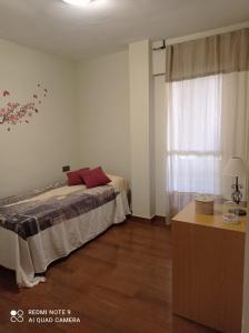 Postel nebo postele na pokoji v ubytování Amplio apartamento Marbella