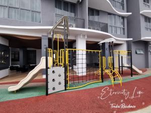 Vaikų žaidimų erdvė apgyvendinimo įstaigoje Troika Residence Kota Bharu @ Eternity Live-1B4pax