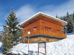 冬のNice apartment in a great location in Willingen-Oberlandの様子