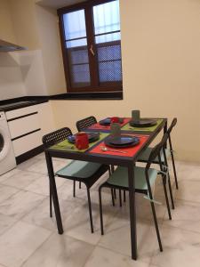 Zdjęcie z galerii obiektu Habitaciones Casa Sevillana Centro w Sewilli
