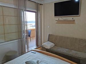 Krevet ili kreveti u jedinici u okviru objekta Apartment "Relaxing place" in Barbat with sea view