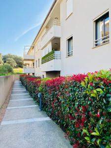 Zahrada ubytování Les Jardins de Quatrina 2 chambres vue mer
