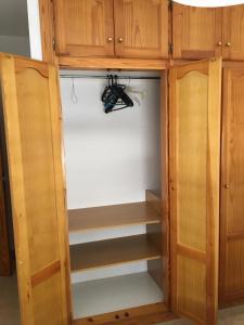 Zdjęcie z galerii obiektu HABITACIÓN GRANDE CON BAÑO PRIVADO en Coin a 30Km de la PLAYA w mieście Coín