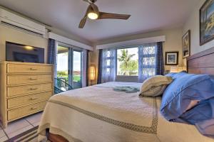 Postel nebo postele na pokoji v ubytování Ocean-View Kihei Condo with Lanai Steps to Beach! + 20 fotografií