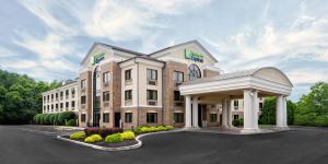 eine Darstellung der Vorderseite eines Hotels in der Unterkunft Holiday Inn Express Grove City - Premium Outlet Mall by IHG in Grove City