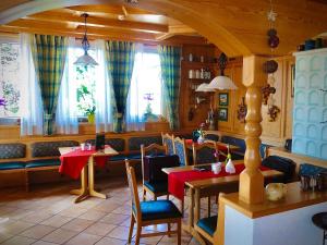 Posezení v ubytování Meister BÄR HOTEL Wettiner Hof