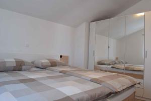 Galeriebild der Unterkunft Apartment in Porat - Insel Krk 36291 in Porat
