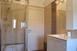 Galeriebild der Unterkunft Apartment in Porat - Insel Krk 36291 in Porat + 17 Fotos