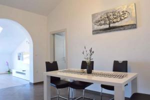Galeriebild der Unterkunft Apartment in Porat - Insel Krk 36291 in Porat