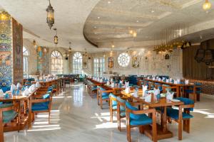 Restaurace v ubytování Ramee Royal Resort & Spa - Udaipur