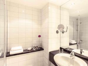 Koupelna v ubytování Mercure Hotel Ingolstadt