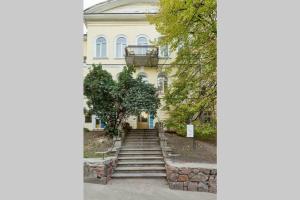 Gallery image of L16 - NICE STUDIO - 1 BEDROOM and 1 LIVING room on MAIN street- COSY APARTMENT IN CENTER CITY near Gulliver Mall in Kyiv