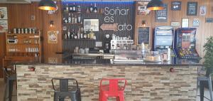 Lounge alebo bar v ubytovaní Marinada Cambrils