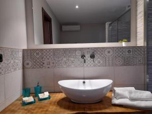 A bathroom at Dimora Palma