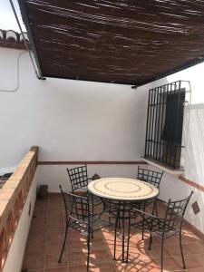 A balcony or terrace at Jardin Andaluz Appart Alhambra