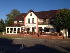 Φωτογραφία από το άλμπουμ του Hotel-Restaurant-Eiscafè Stadtmitte σε Brück