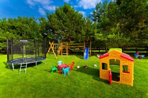 Ο χώρος παιχνιδιού για παιδιά στο Kompleks Wypoczynkowy Bryza II