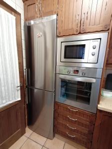 مطبخ أو مطبخ صغير في Entrecuevas