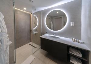 Kúpeľňa v ubytovaní Premier Hotel Miskolc