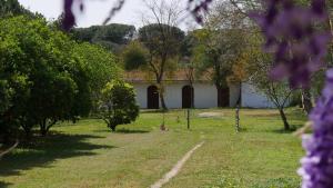 Vonkajšia záhrada v ubytovaní EL ALFOLI. CASA RURAL CERCA DEL MAR