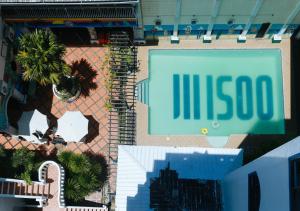 Afbeelding uit fotogalerij van RedDoorz Plus @ Castle Chateau Iloilo in Iloilo City +32 foto's