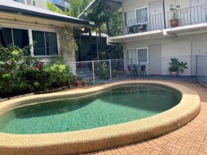 Swimmingpoolen hos eller tæt på Cairns City Motel