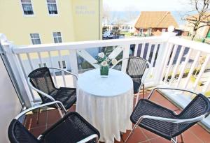 Uma varanda ou terraço em Residenz-Ostseestrand-Wohnung-30-337