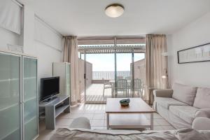 Μια τηλεόραση ή/και κέντρο ψυχαγωγίας στο Casa Médano 18