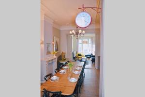 Ресторан / й інші заклади харчування у Villa Les Eglantines in Belle Epoque wijk Oostende