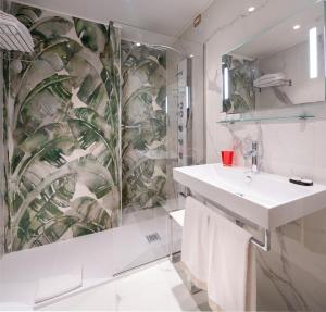 Phòng tắm tại c-hotels Rubens