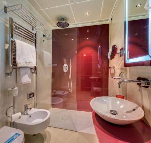 Phòng tắm tại c-hotels Rubens