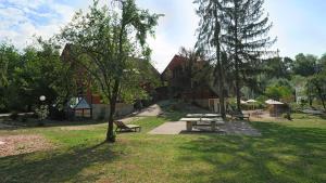 Jardin de l'établissement Delémont Youth Hostel