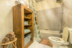 Galeriebild der Unterkunft 'Feel@Home' Xlendi Retro Designer Apt 30sec from beach in Xlendi