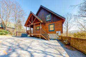 Gallery image of Chalet of Dreams in Pigeon Forge