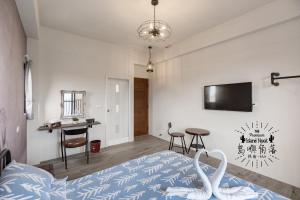 Μια τηλεόραση ή/και κέντρο ψυχαγωγίας στο Island Nook B&B