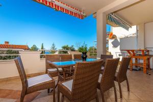 Balkón nebo terasa v ubytování Apartment in Dramalj 41606