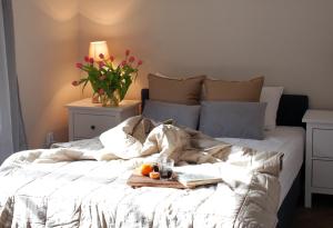Łóżko lub łóżka w pokoju w obiekcie Zamkowe Wzgórze Dom nr 6 Kazimierz Dolny, Góry 3