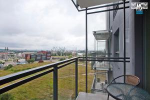 En balkong eller terrasse på MS Apartments Sky Tower V