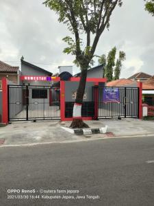Fotografie z fotogalerie ubytování Homestay 89 New v destinaci Jepara + 29 fotografií
